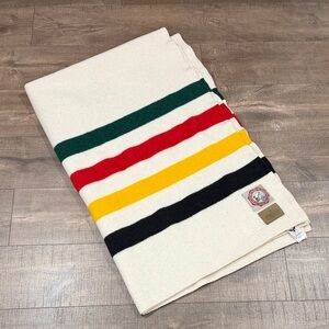 Pendleton wool throw blanket